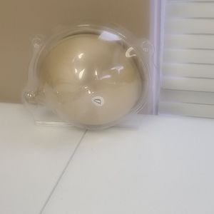 Ultra light nude size